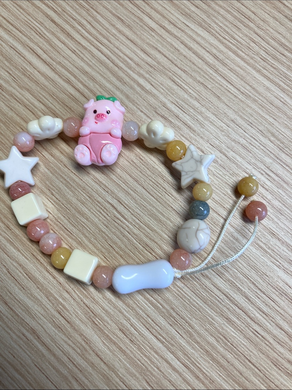 Pink Pig Beaded Kids Bracelet — Cute Pink Animal Charm